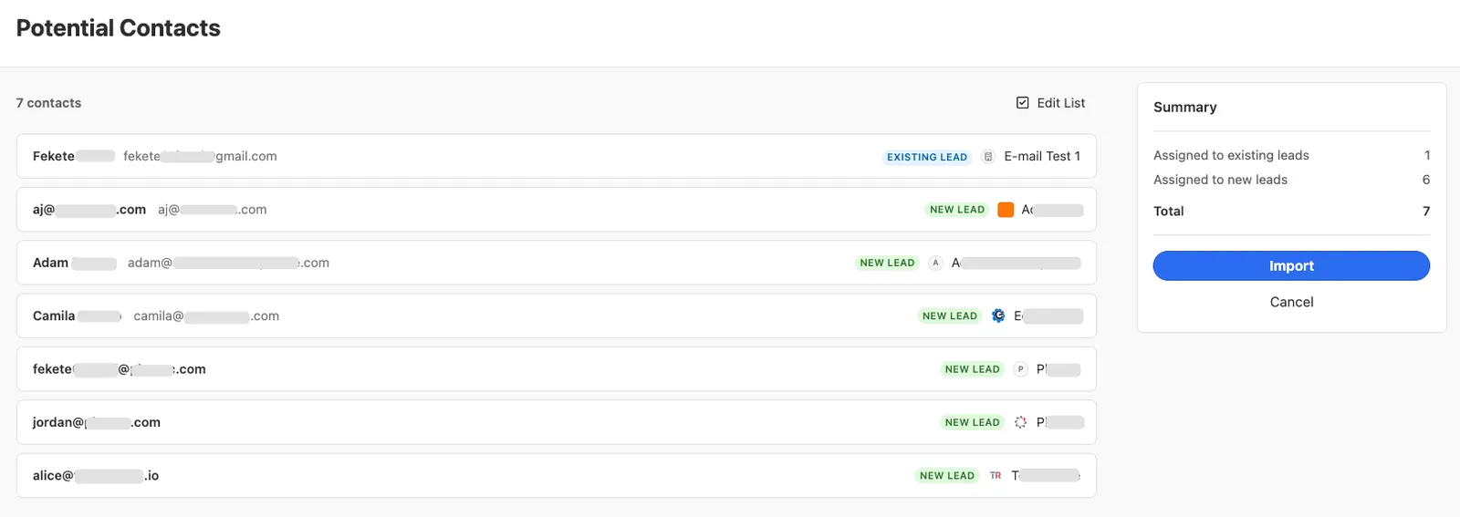 List of detected potential contacts with summary panel and Import button.